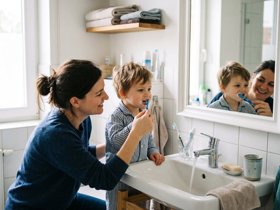 Cepillado dental infantil en Vigo